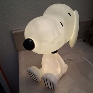 Snoopy White Table Lamp